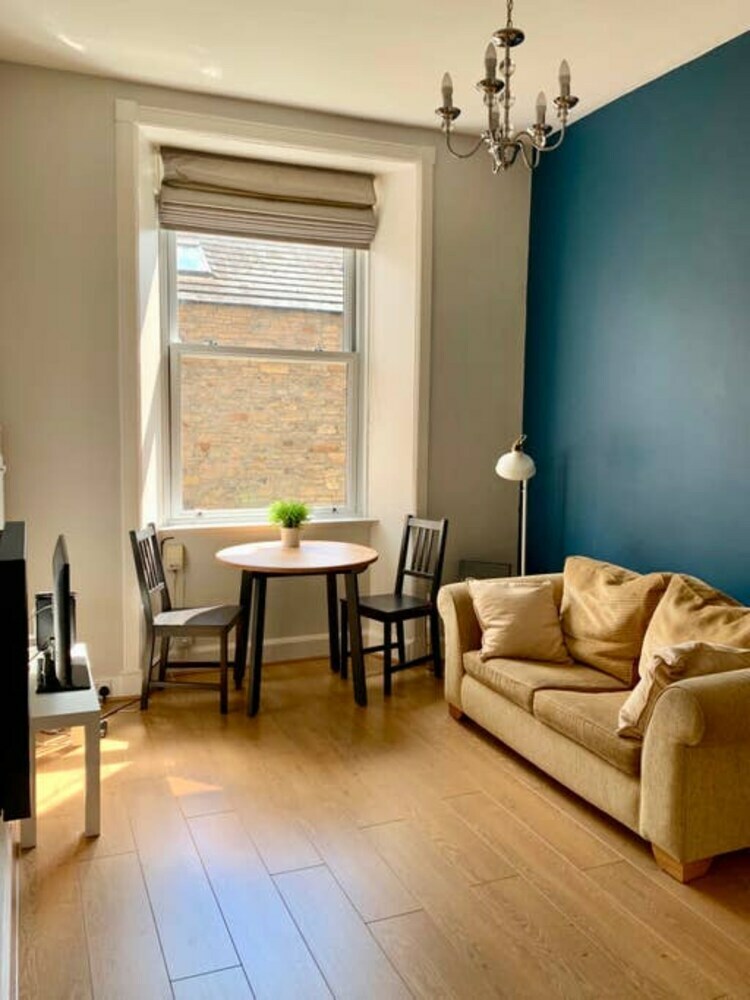 Apartamentos Modern 2 Bedroom Flat In City Centre