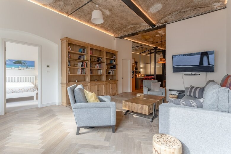 Renovated 3 Bedroom Victorian Bakery