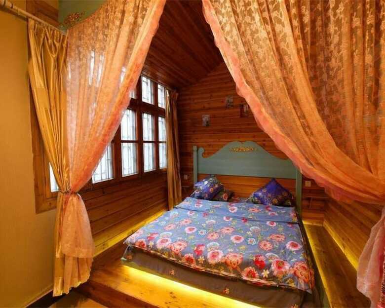 Hotel Congwen House