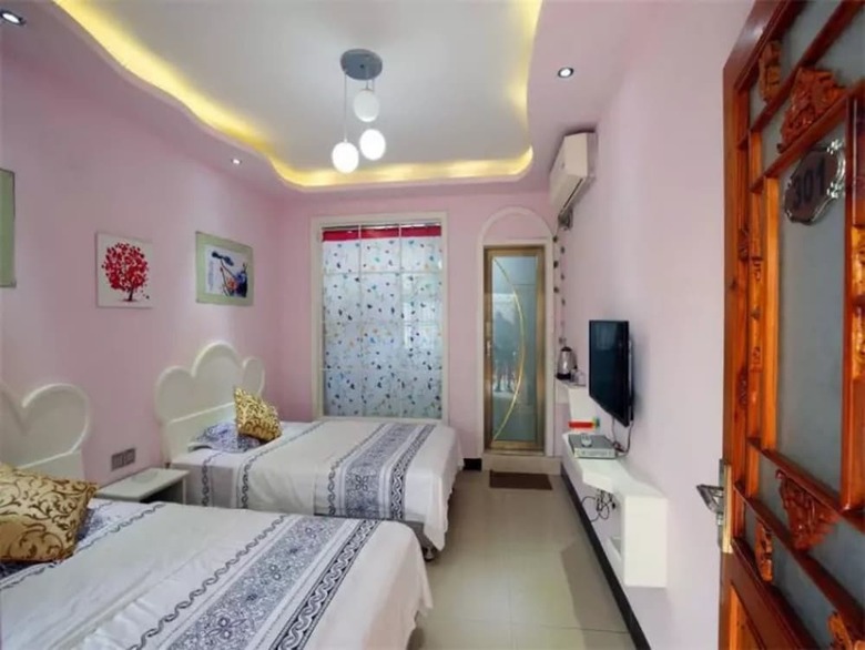 Hotel Congwen House