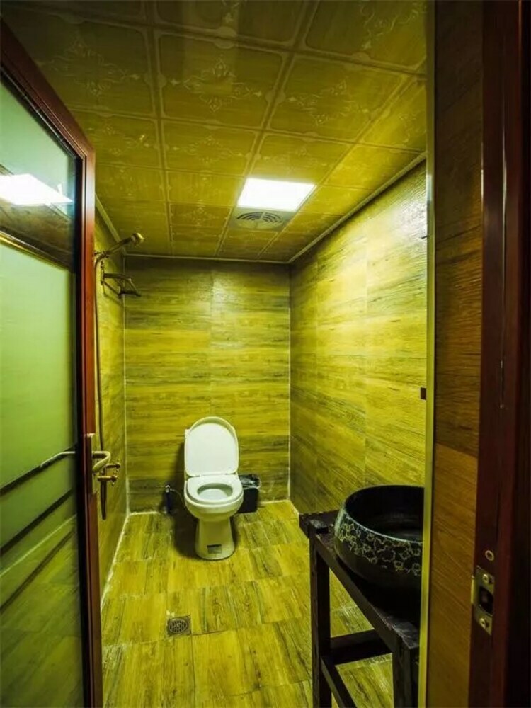 Hotel Congwen House