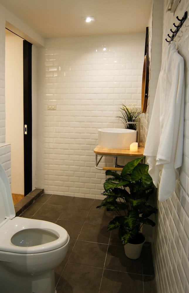 Hostal Tropical Summer Hostel