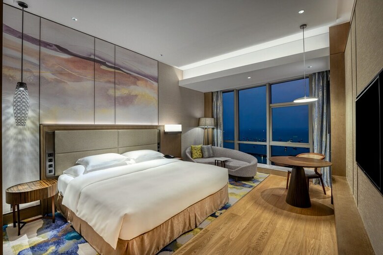 Hotel Crowne Plaza Beihai Silver Beach
