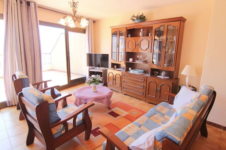 Apartamentos Acaribeq-1�l�nea Playa-wifi Y Garaje Gratis