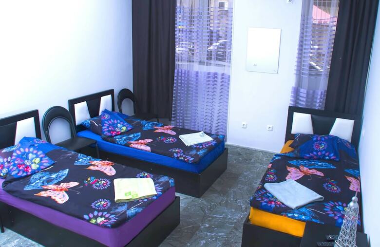 Hostal Hostel Tour Verginia