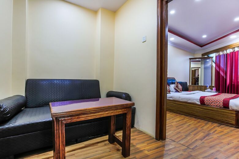 Oyo 408 Hotel Taj