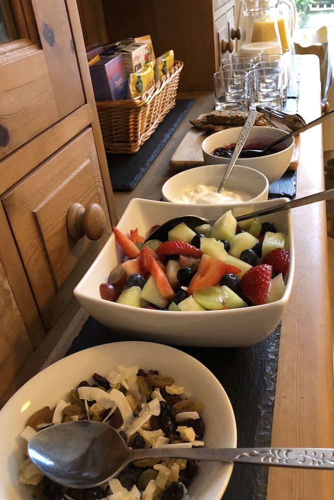Bed & Breakfast Raven House
