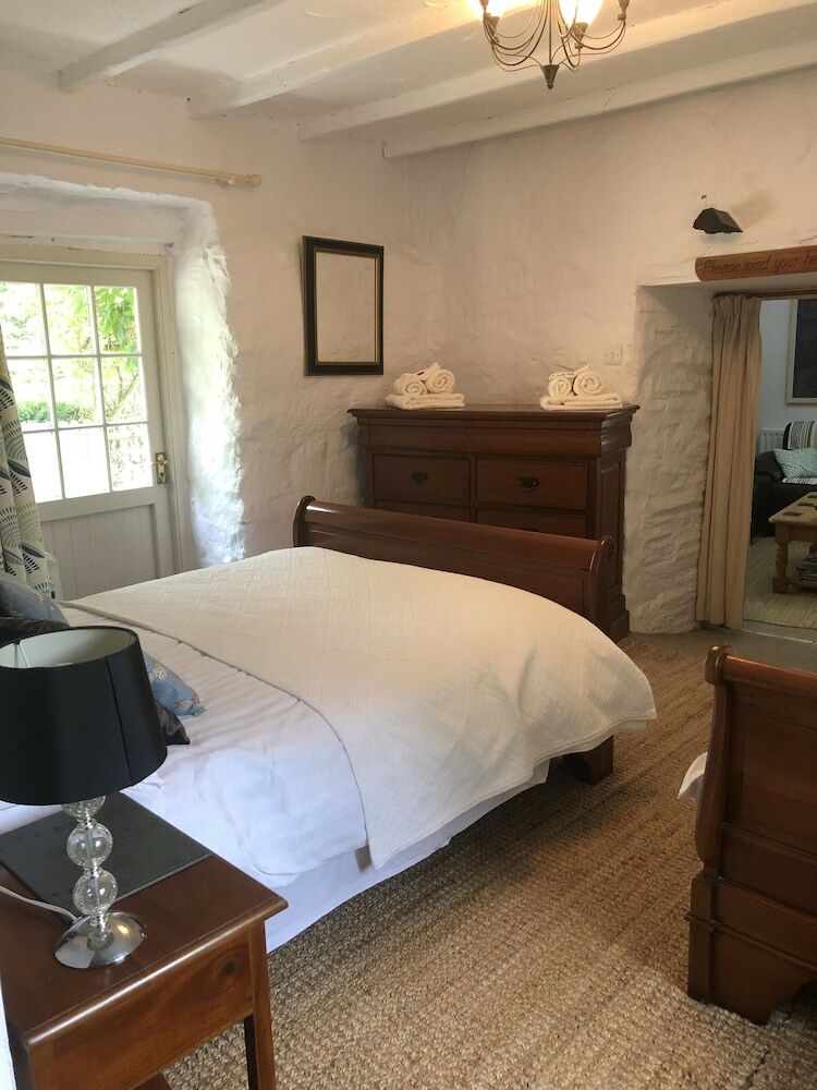 Coedmor Cottage