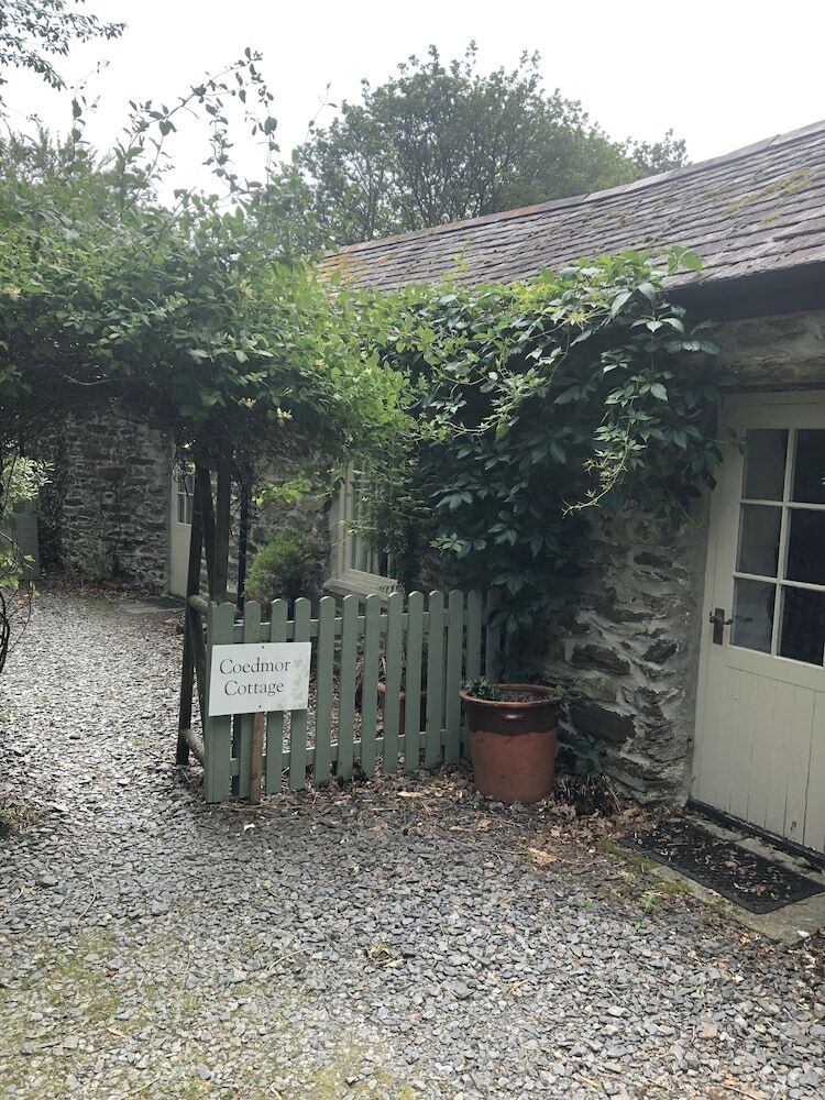 Coedmor Cottage