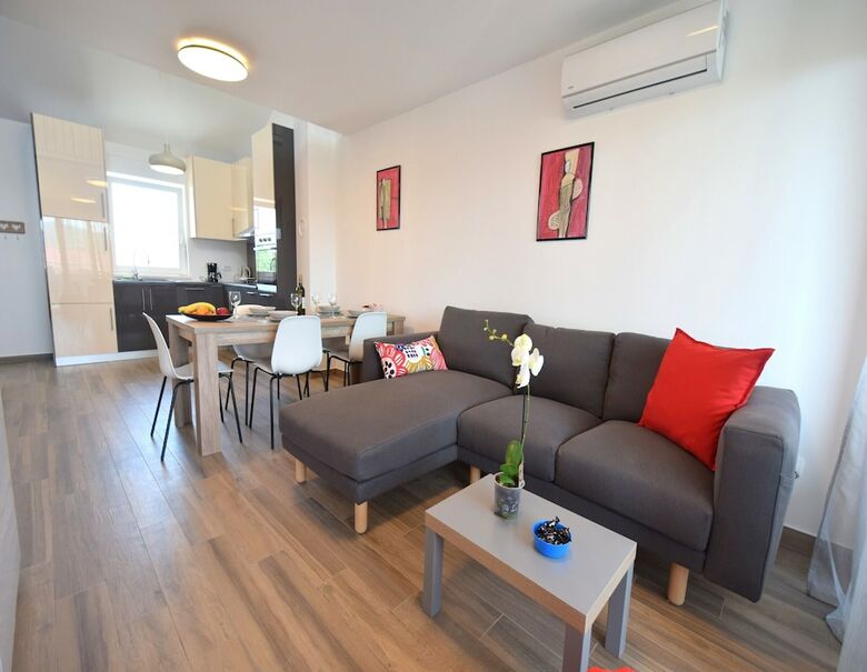 Apartments Medna