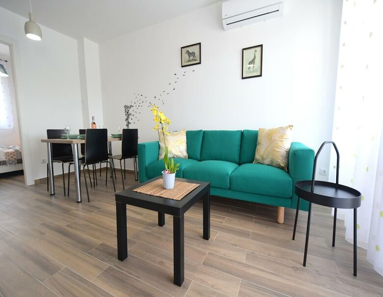 Apartments Medna
