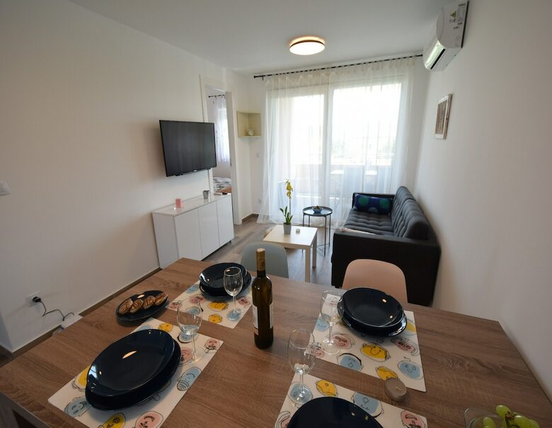 Apartments Medna