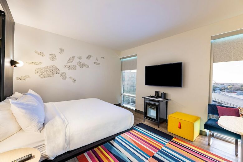 Hotel Aloft Savannah Downtown Historic District
