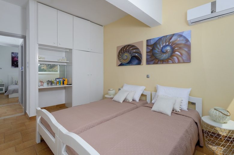 Casa Bianca Villa With Private Pool