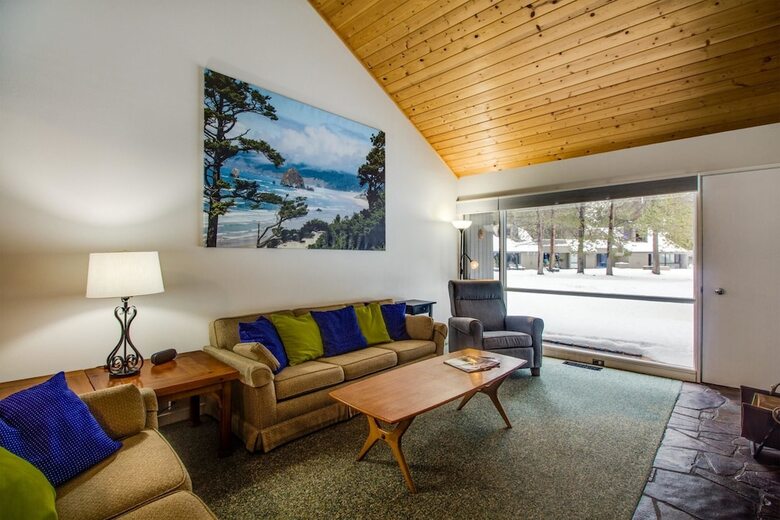 Meadow House Condo 5