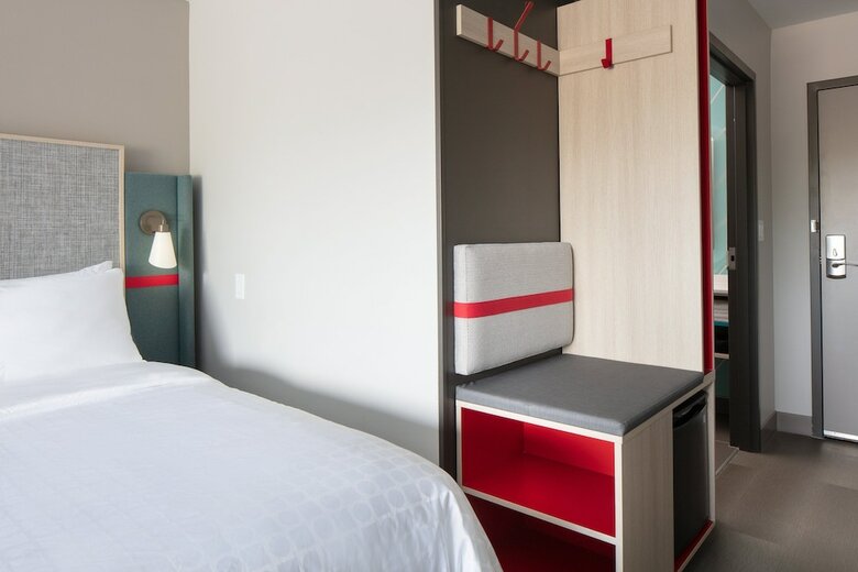 Avid Hotels Madison - Monona