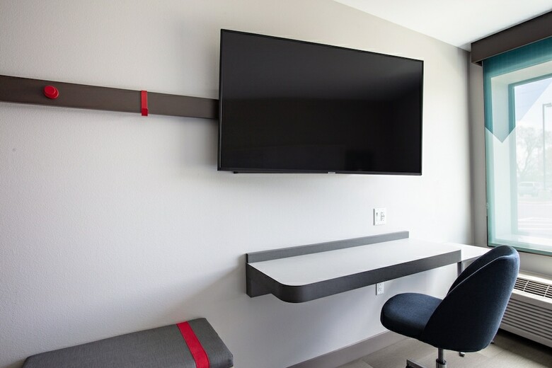 Avid Hotels Madison - Monona