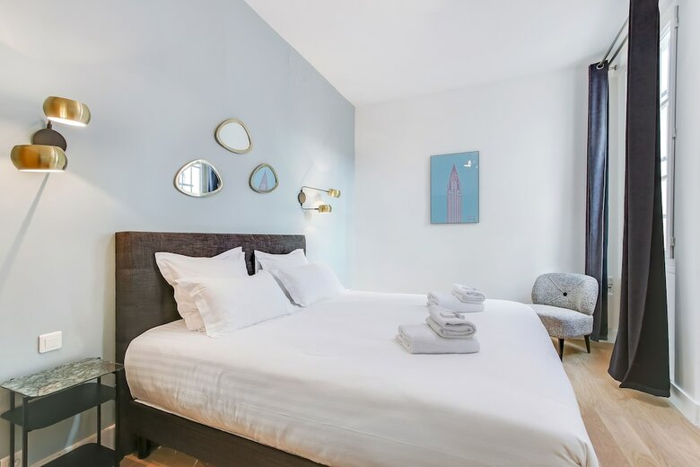 Pick A Flat's Marais Apolline Apartment