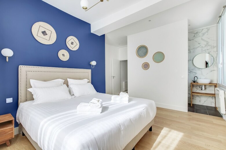 Pick A Flat's Marais Apolline Apartment