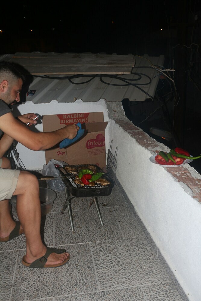 Hostal Amintas Hostel & Motel