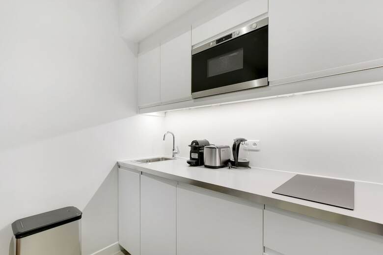 Pick A Flat's Passage Cardinet Apartment