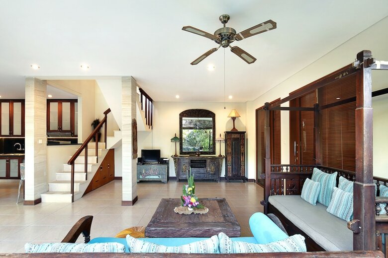 Villa Angel's House