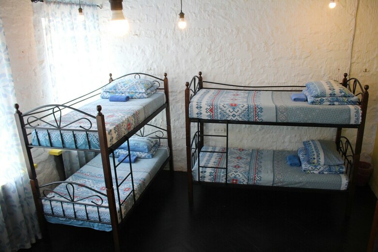 Hostal Riverside & China Town Hostel