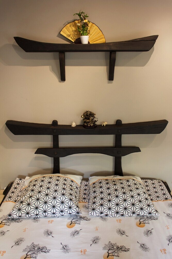 Hostal Riverside & China Town Hostel