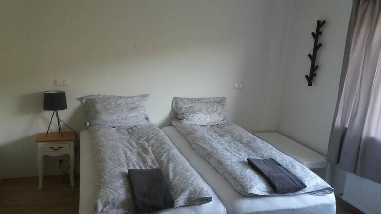 Hotel Guesthouse Br�nahl��