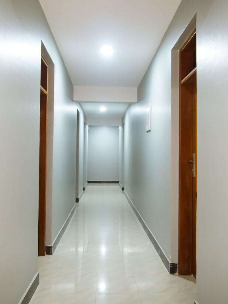 Hotel Clomps Motel