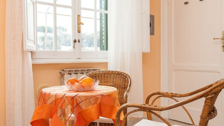 Rental In Rome Sistina View Terrace Apartment