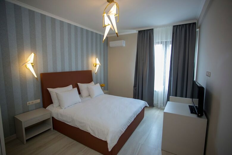 Downtown Hotel