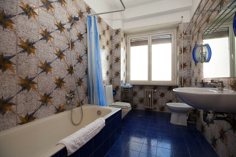 Rental In Rome Devoti Apartment