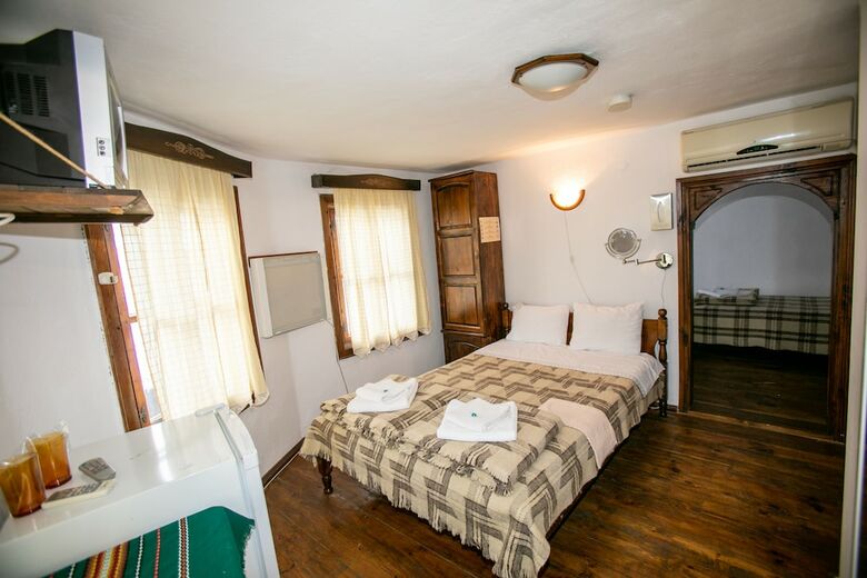 Hotel Tinkov Guest House