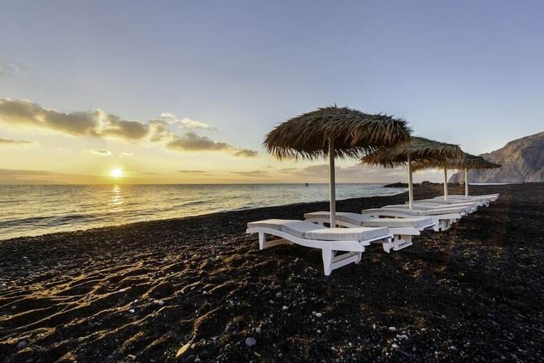 Hotel Bougainvillea Suites