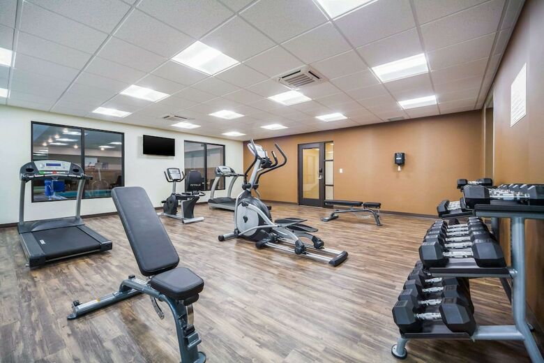 Hotel Comfort Inn & Suites