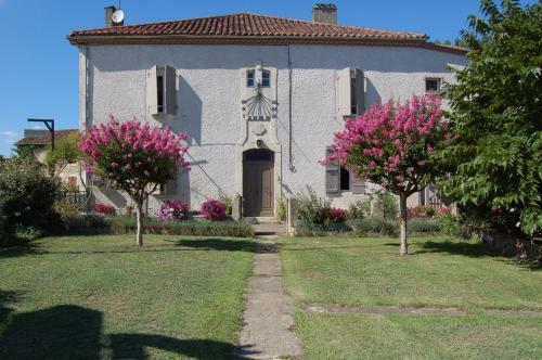 Hostal L'amiraut� Sur Ba�se