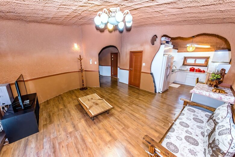 Angkurie Pension