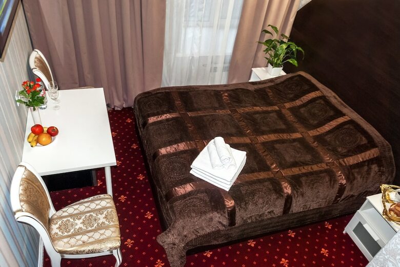 Hotel Grand On Bolshoy