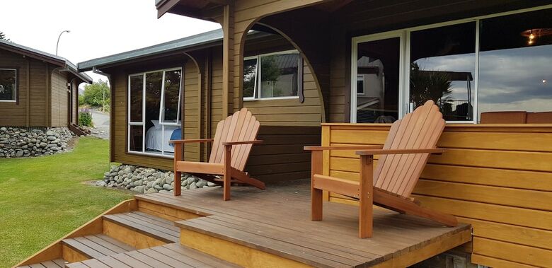 Lakeview Cottage