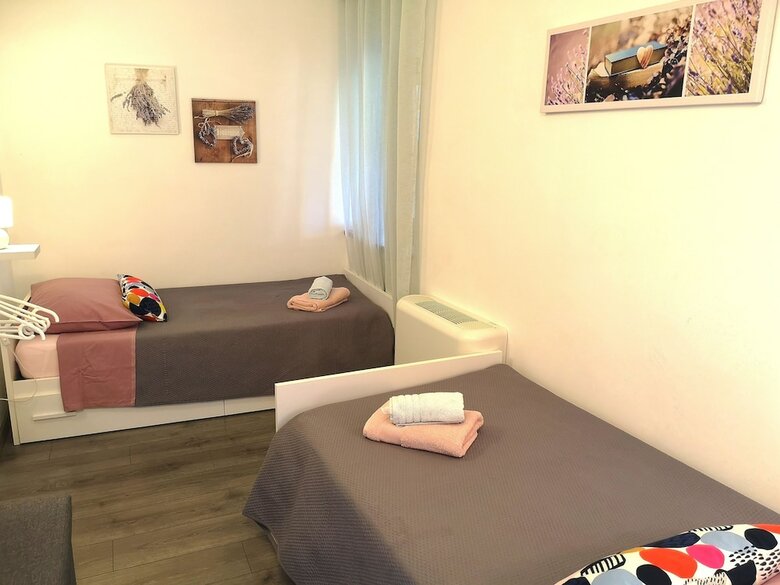 Hotel Rooms Dores