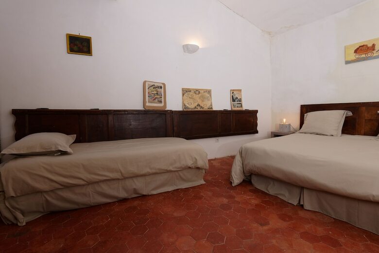 Hotel La Belle Cour