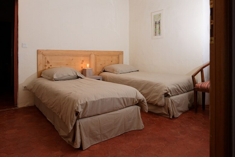 Hotel La Belle Cour
