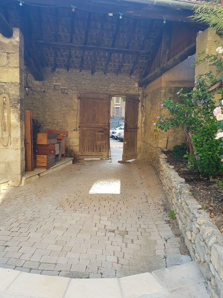 Hotel La Belle Cour
