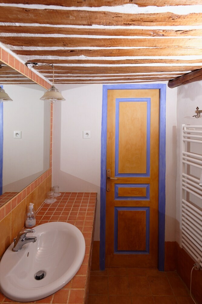 Hotel La Belle Cour