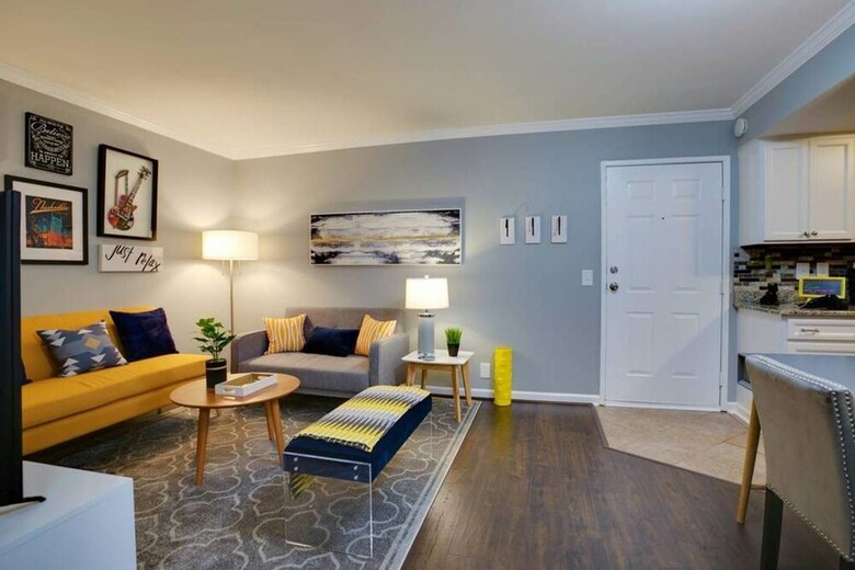 Apartamentos Creative & Cool 2br/2ba West Apt Home