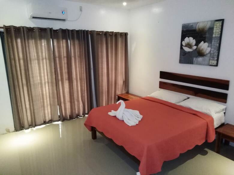 Hotel Malinao View Beach Resort
