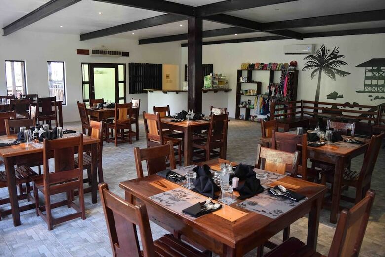 Hotel Malinao View Beach Resort