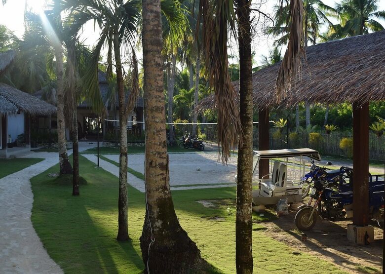 Hotel Malinao View Beach Resort