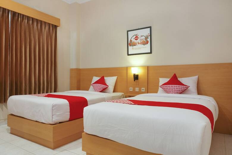 Oyo 902 Hotel Pondok Anggun